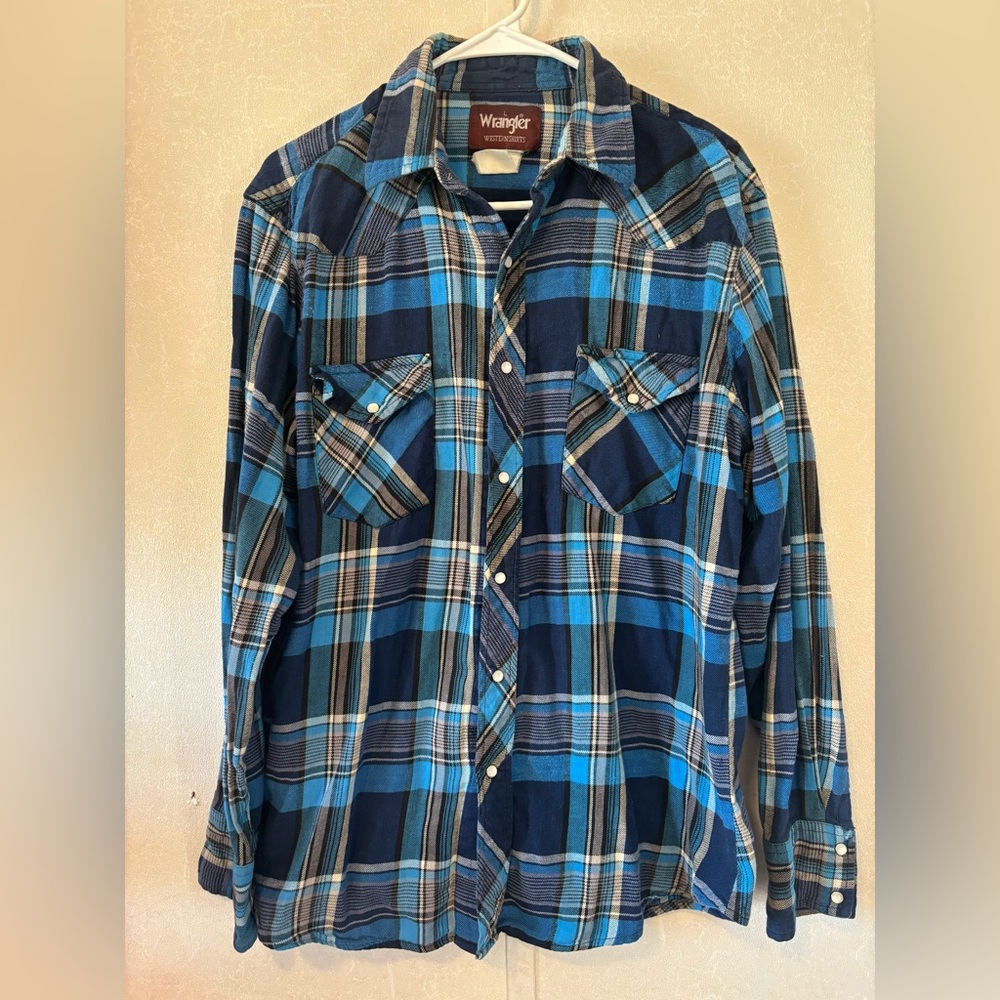 Wrangler | Vintage Men's Blue Plaid Shirt Size Large